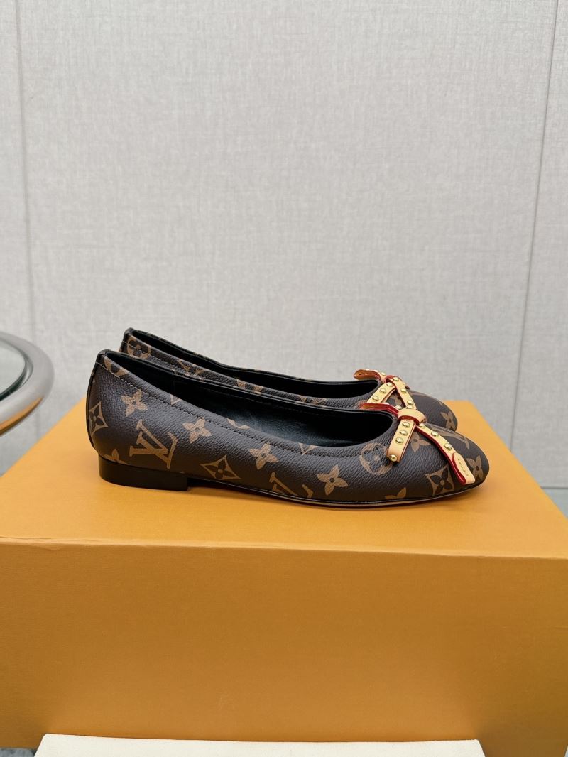 Louis Vuitton Flat Shoes